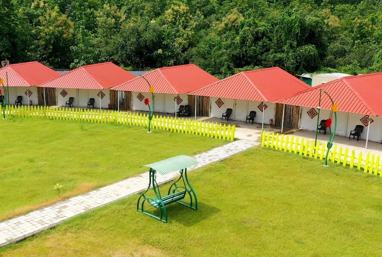 Praveg Tent City Narmada, Statue Of Unity Kevadia Bagian luar foto