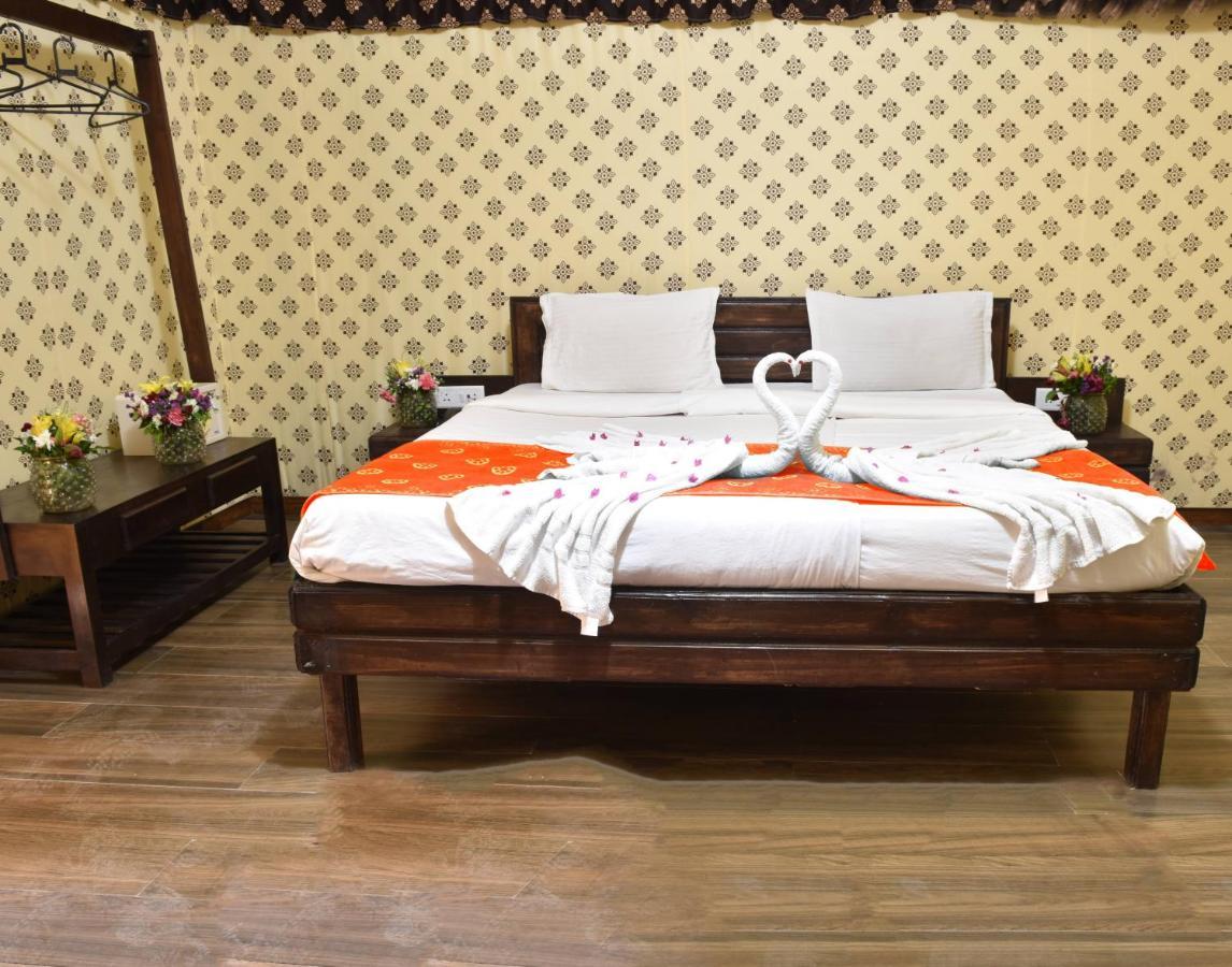 Praveg Tent City Narmada, Statue Of Unity Kevadia Bagian luar foto
